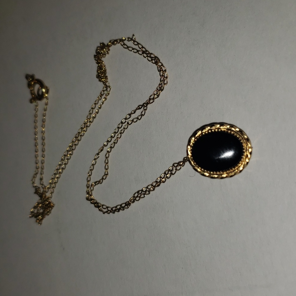 Black Pendant Necklace